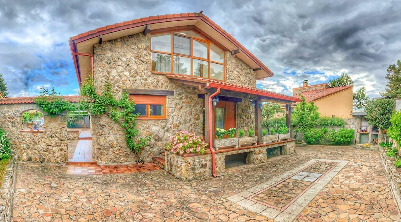 La Casita De Las Hortensias Ortigosa del Monte Extérieur photo
